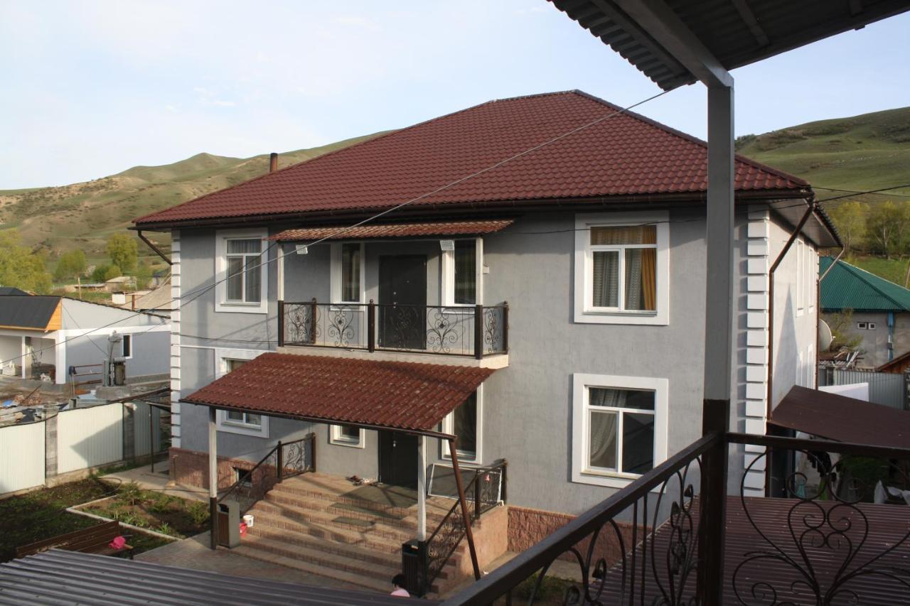 Saty Guest House Exteriör bild